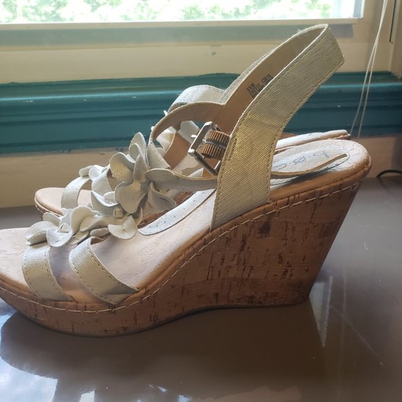 Wedge Sandals - Picture 4 of 5